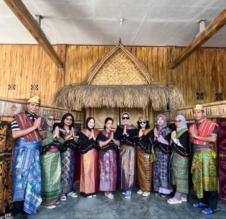 Festival Bau Nyale Mandalika Tradisi Putri Mandalika Lombok